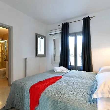 Callista * Parikia (Paros)