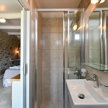 Callista * Parikia (Paros)